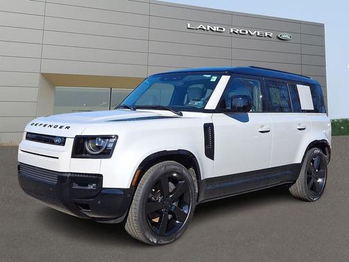 Borasco Grey Metallic 2026 Land Rover Defender P400 X-Dynamic SE