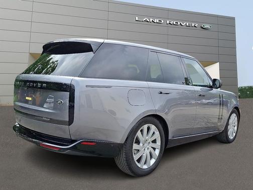 2023 Land Rover Range Rover P400 SE