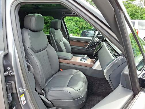 2023 Land Rover Range Rover P400 SE