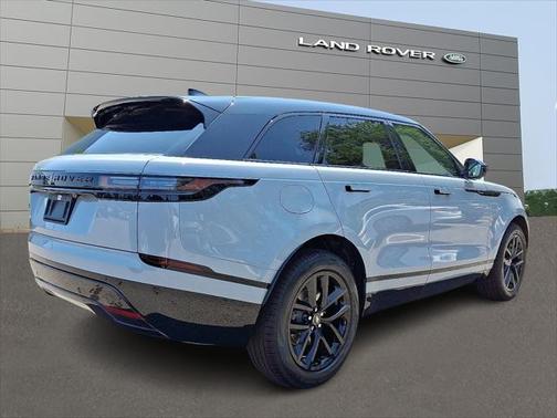 2026 Land Rover Range Rover Velar P250 SE R-Dynamic