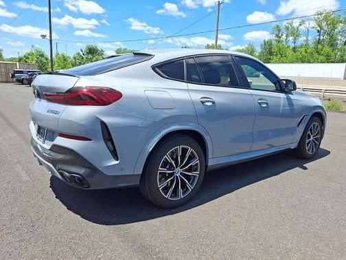 Brooklyn Grey Metallic 2025 BMW X6 M60i