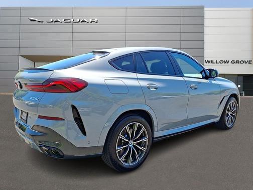 Brooklyn Grey Metallic 2025 BMW X6 M60i