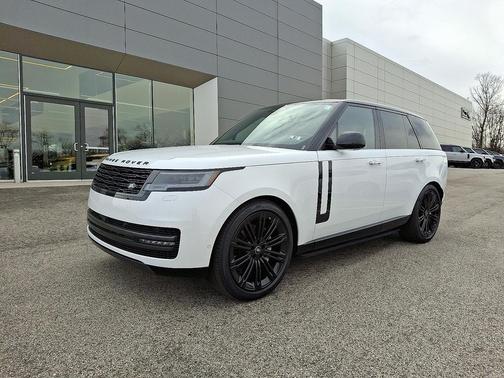2025 Land Rover Range Rover P400 SE