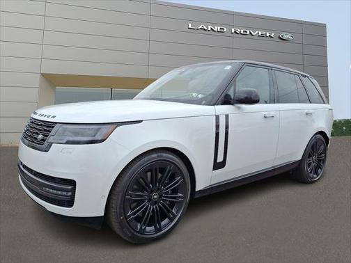 2025 Land Rover Range Rover P530 SE