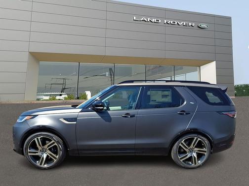 Carpathian Grey Premium Metallic - 1AU 2026 Land Rover Discovery Tempest Edition