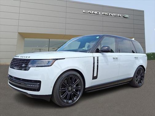 2025 Land Rover Range Rover P400 SE 7 Seat