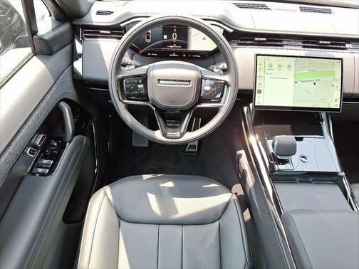 2025 Land Rover Range Rover Sport SE