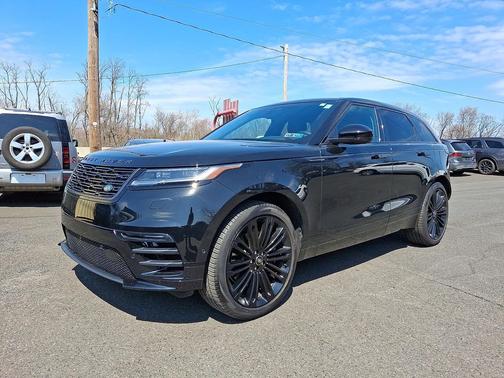 Silver 2020 Land Rover Discovery HSE