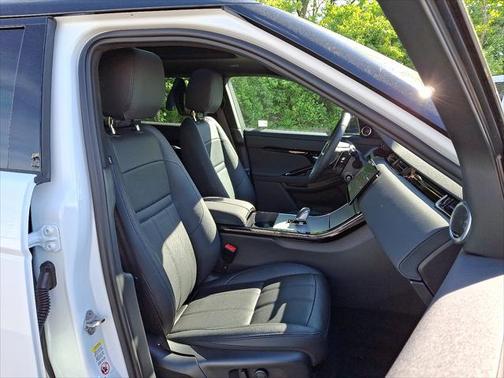 2025 Land Rover Range Rover Evoque Core S