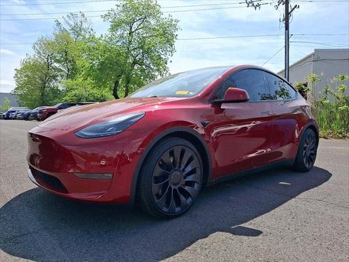 2024 Tesla Model Y Performance Dual Motor All-Wheel Drive