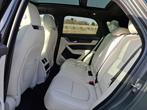 2025 Jaguar F-PACE R-Dynamic S P400 AWD Automatic