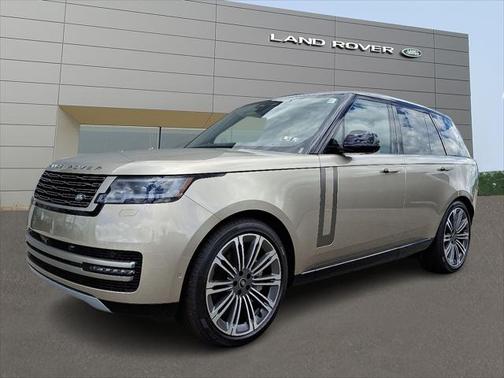 2025 Land Rover Range Rover P530 SE