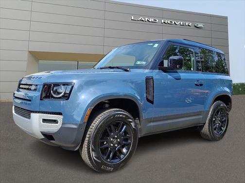 2025 Land Rover Defender 90 P300 S