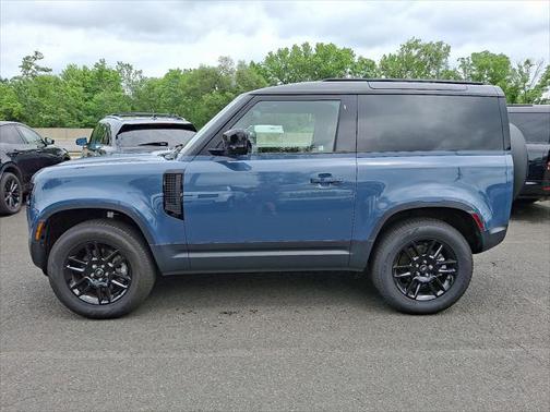 2025 Land Rover Defender 90 P300 S