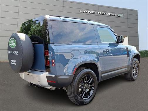 2025 Land Rover Defender 90 P300 S
