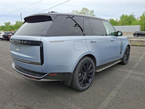 Petrolix Blue SV Bespoke Ultra Metallic Gloss - 1FP 2025 Land Rover Range Rover P550e SE