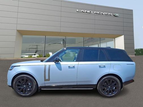 Petrolix Blue SV Bespoke Ultra Metallic Gloss - 1FP 2025 Land Rover Range Rover P550e SE
