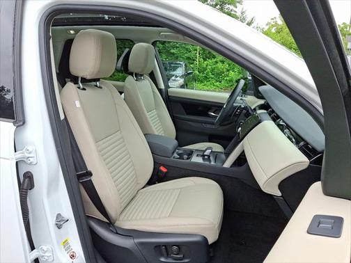 2024 Land Rover Discovery Sport Core S