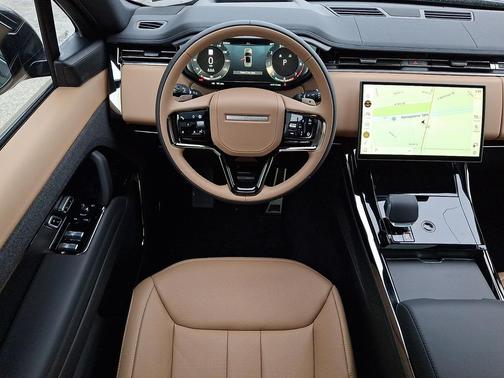 2026 Land Rover Range Rover Sport SE