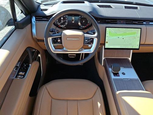 2026 Land Rover Range Rover P400 SE