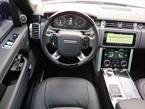 2022 Land Rover Range Rover P525 Westminster