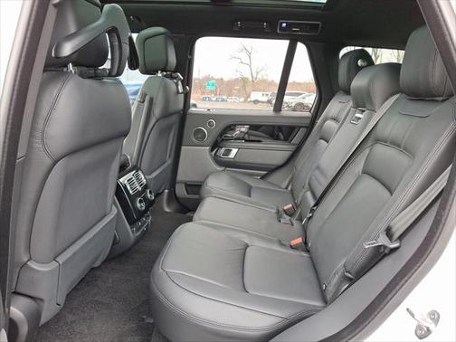 2022 Land Rover Range Rover P525 Westminster