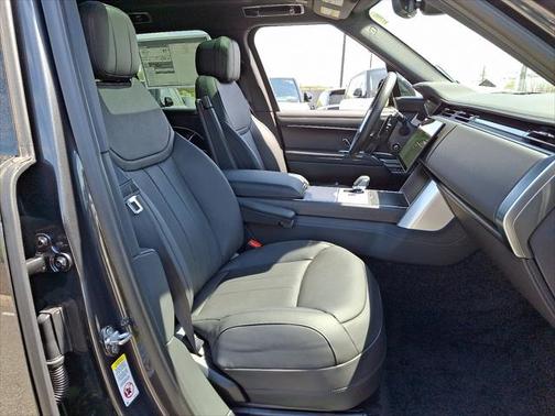 2025 Land Rover Range Rover P530 SE