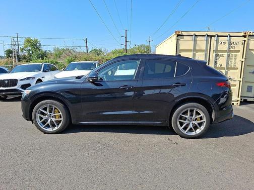 2020 Alfa Romeo Stelvio Ti Sport