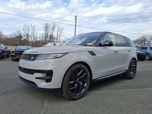 2023 Land Rover Range Rover Sport SE