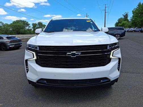 Summit White 2024 Chevrolet Tahoe 4WD RST