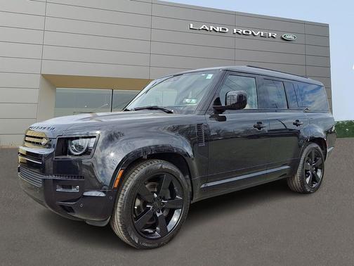 Santorini Black Metallic 2026 Land Rover Defender P400 X-Dynamic SE