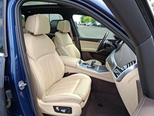 Phytonic Blue Metallic 2019 BMW X5 xDrive40i