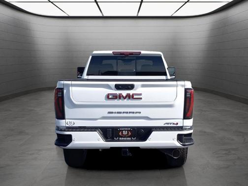 2026 GMC Sierra 2500 AT4