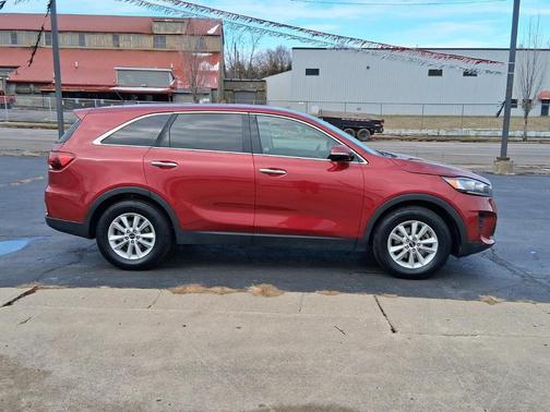 2020 Kia Sorento LX