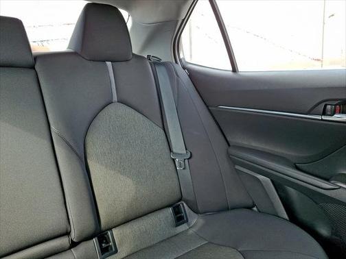 Ice Edge 2024 Toyota Camry LE Auto (Natl)