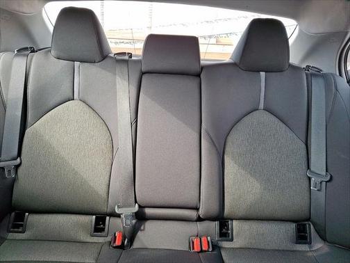 Ice Edge 2024 Toyota Camry LE Auto (Natl)