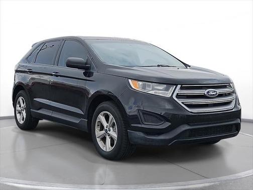 Tuxedo Black Metallic 2015 Ford Edge 4dr SE FWD