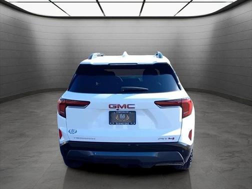 Summit White 2026 GMC Terrain AWD 4dr AT4