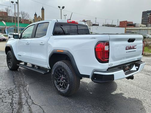 Summit White 2026 GMC Canyon 4WD Crew Cab Elevation