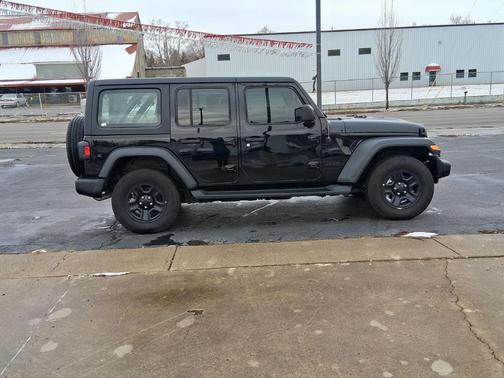 2023 Jeep Wrangler Sport