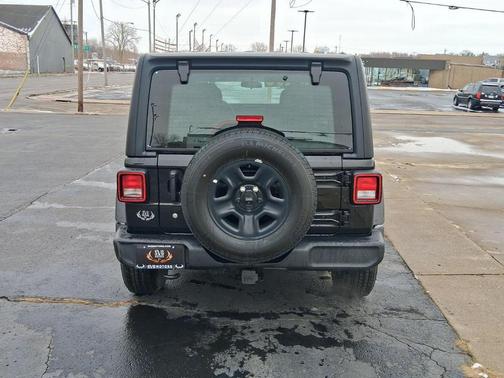 2023 Jeep Wrangler Sport