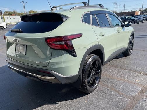 Cacti Green 2025 Chevrolet Trax FWD 4dr ACTIV