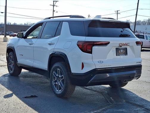 Summit White 2026 GMC Terrain AWD 4dr AT4