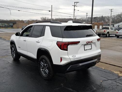 2026 GMC Terrain AWD AT4