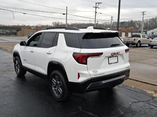 2026 GMC Terrain AWD AT4