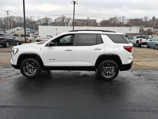 2026 GMC Terrain AWD AT4