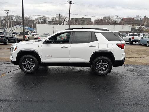 2026 GMC Terrain AWD AT4