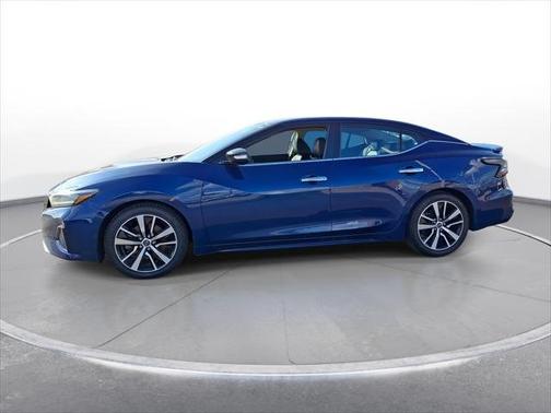 Deep Blue Pearl 2023 Nissan Maxima SV CVT