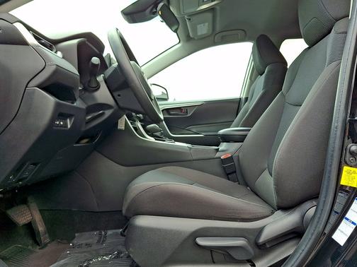 Midnight Black Metallic 2022 Toyota RAV4 Hybrid LE AWD (Natl)