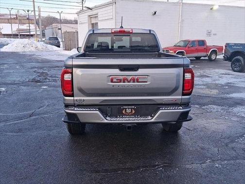 Sterling Metallic 2026 GMC Canyon 4WD Crew Cab AT4